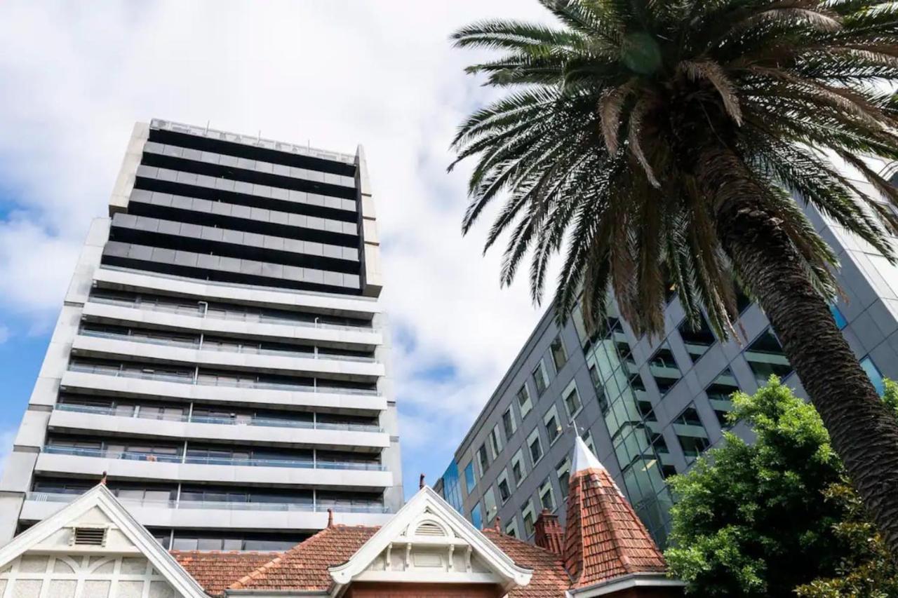 'The Albert' Where The City Meets St Kilda Melbourne Exterior photo